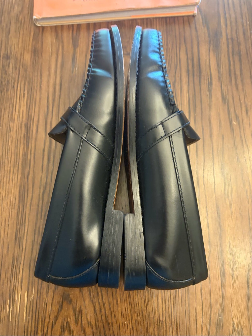 G.H. Bass & Co. weejuns Black Leather Moc Toe Buckle Slip-On Loafers. Size 9.5 - Picture 10 of 13